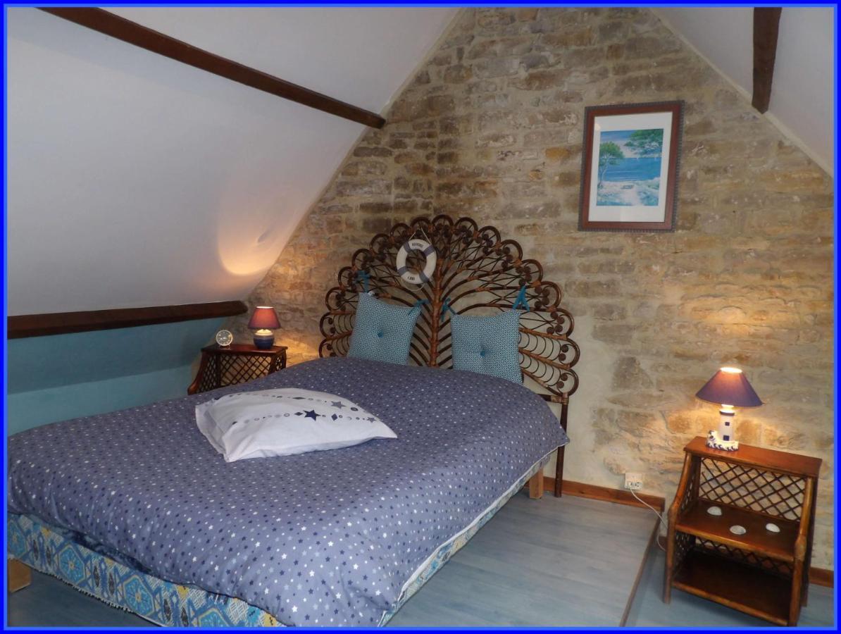 Chambres Et Tables D'Hotes A L'Auberge Touristique Meuvaines Kültér fotó